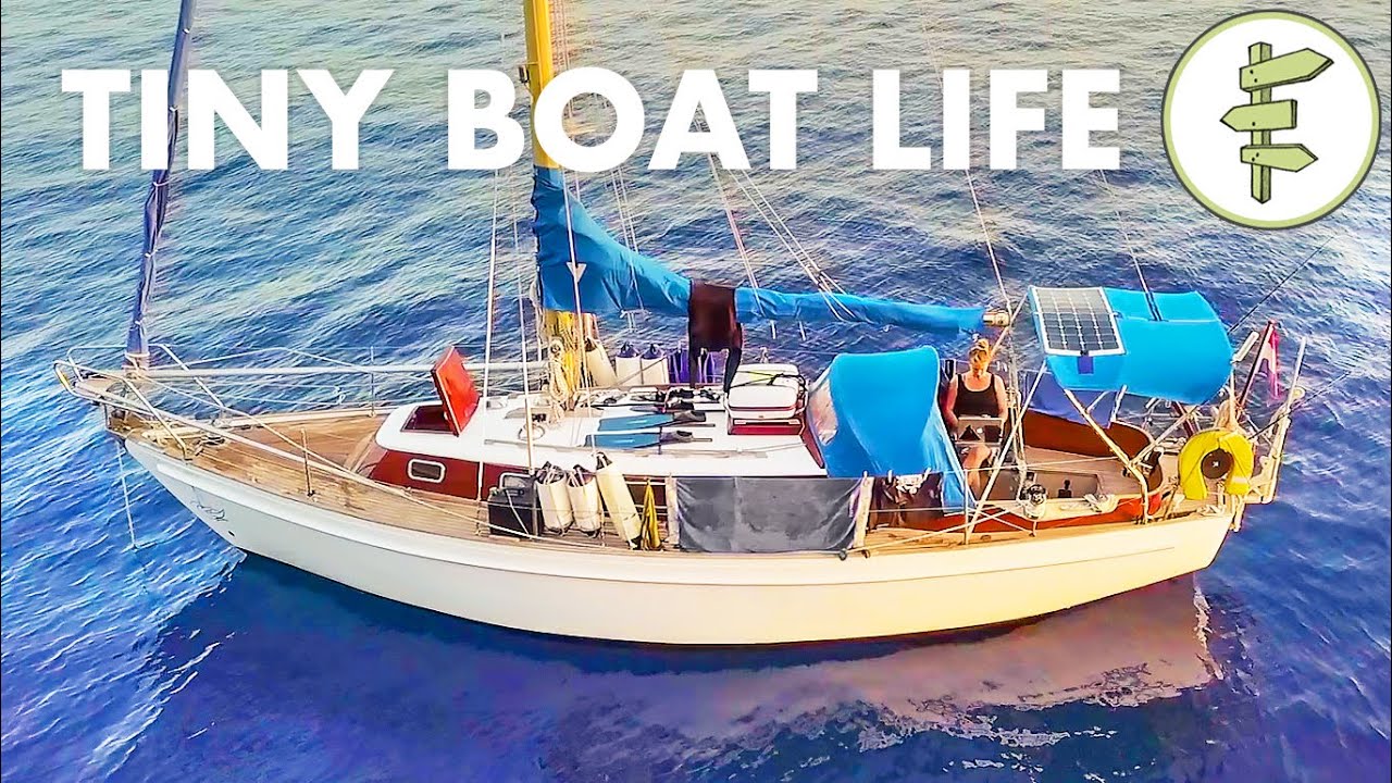 Locuiți pe o barcă cu pânze salvată de 28 de picioare timp de 2 ani + TUR DE BARCĂ