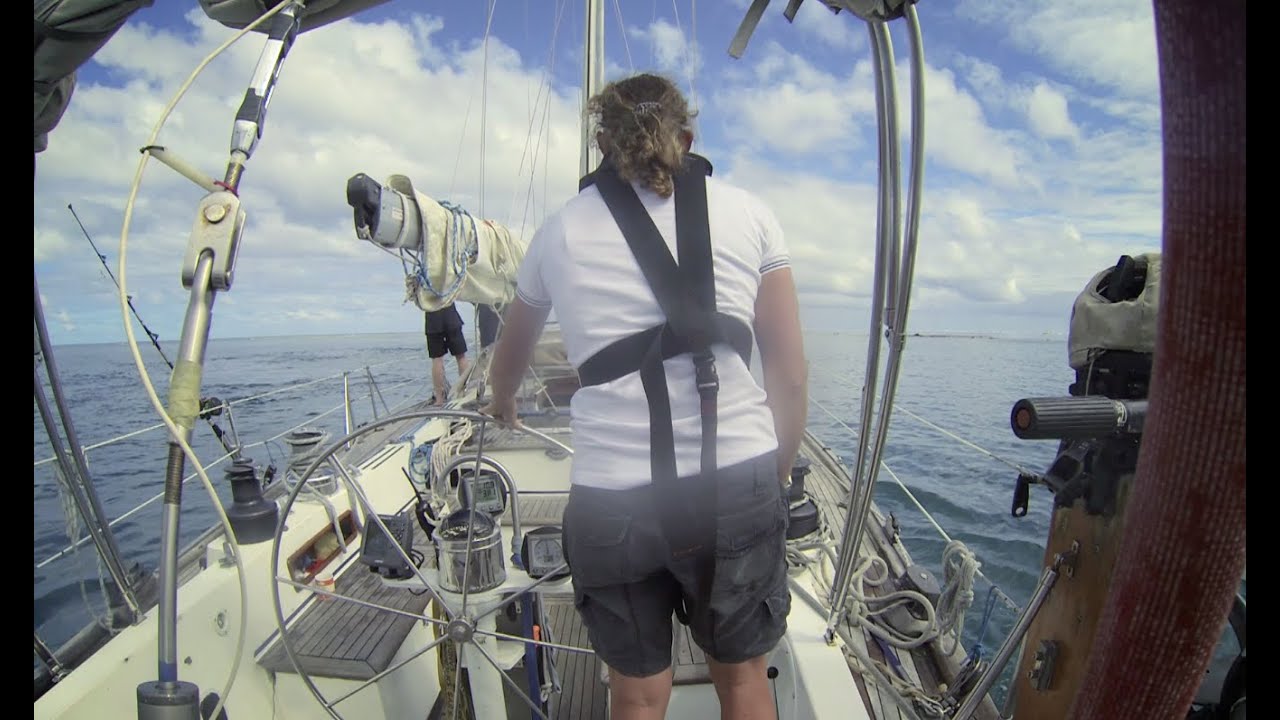 Cum să navigați prin recifele de corali - Yachting World Bluewater Sailing Series