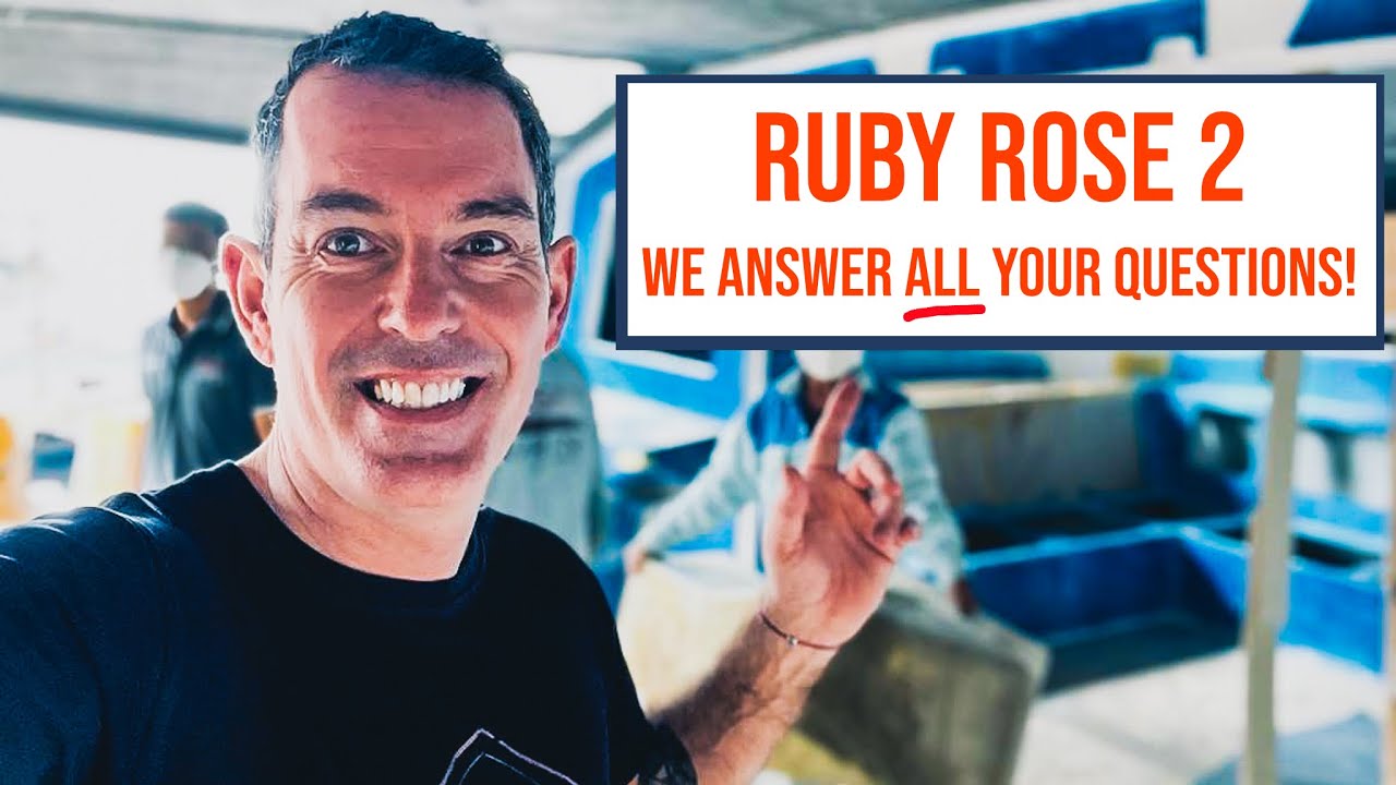 RUBY ROSE 2 Catamaran: Răspundem la TOATE întrebările tale arzătoare!