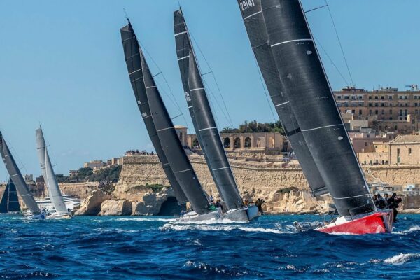 #Rolex Guide: Rolex Middle Sea Race 2020 Start Race #RolexMiddleSeaRace #Yachting