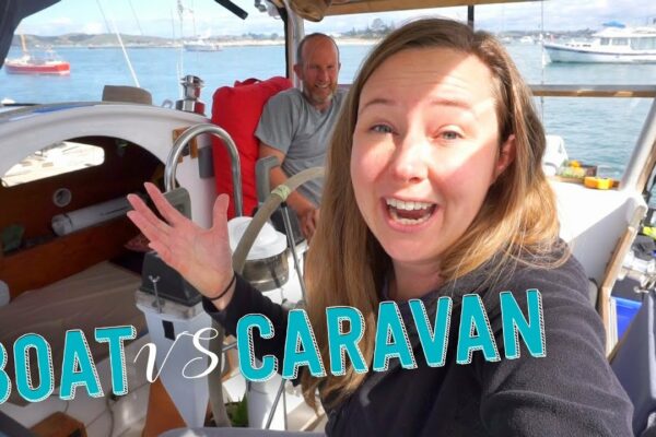 Barcă vs RV |  Full Time pe catamaran în Noua Zeelandă