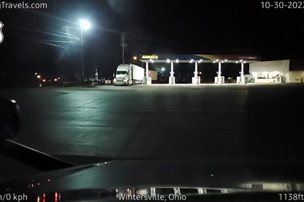 BigRigTravels LIVE |  Urmăriți petrecerea la Sunoco din Wintersville, OH (30.10.22 15:38)