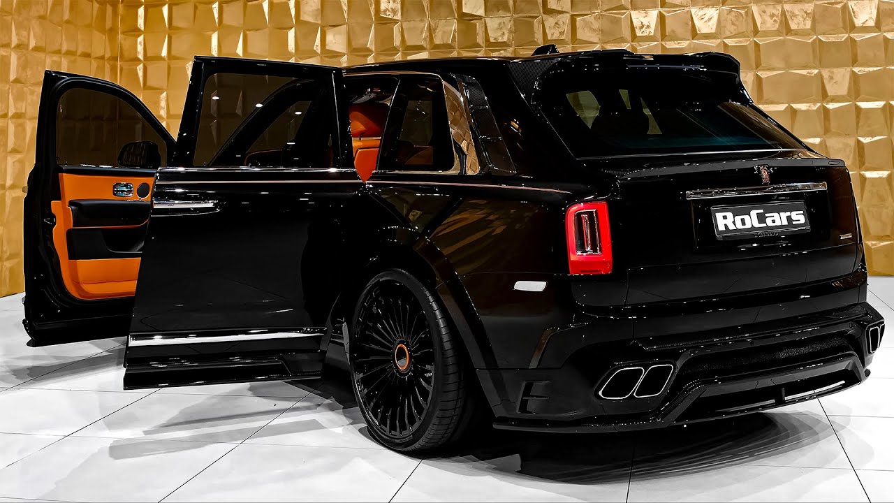 Insigna neagră Rolls Royce Cullinan 2022 de la MANSORY - SUV perfect în detaliu