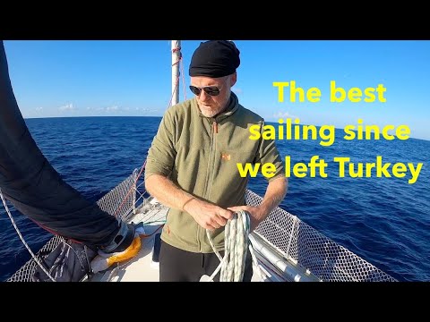 În drum spre Ibiza: Cea mai bună zi de navigație de când am plecat din Turcia