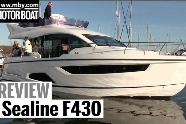 Sealine F430 |  Recenzie |  Barcă cu motor și iahting