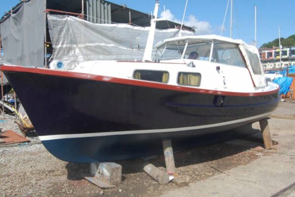 Bristol Cruising Clubs Tantrum are un scrub până în mai 2014