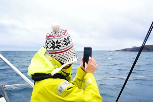 În căutarea orcilor pe navigația noastră către Orkneys l Sailing Scotland (MJ Sailing - Ep 119)