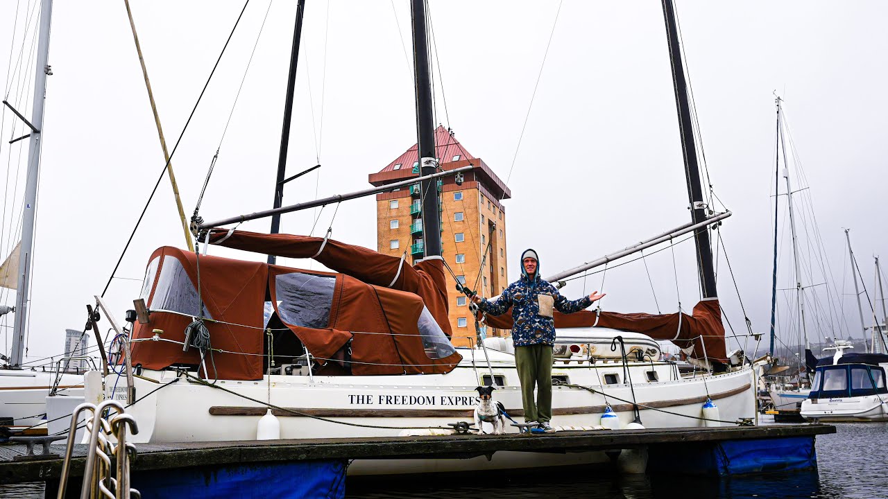 Această barcă îmi costă TOT bugetul, dar este gata de plecare ACUM!  Freedom 35 Cat Ketch |  Sălbatic Sailing
