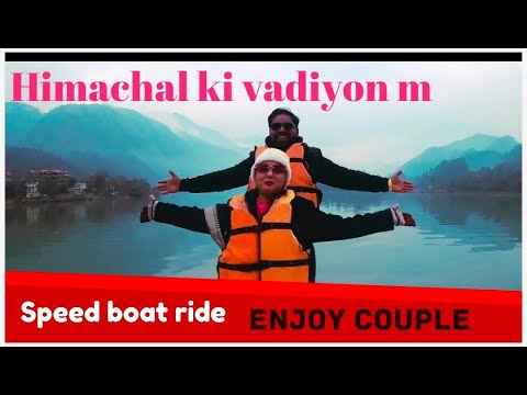 plimbare cu barca cu motor în Himachal Pradesh