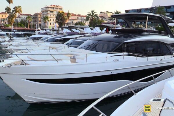 2022 Princess Y72 Luxury Yacht - Turn Walkaround - Debut la Festivalul de Yachting de la Cannes 2021