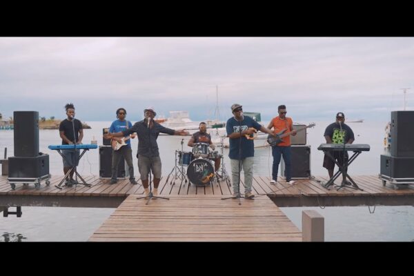 Vin negru - Bunikalo (videoclip muzical) Insulele Solomon 2020