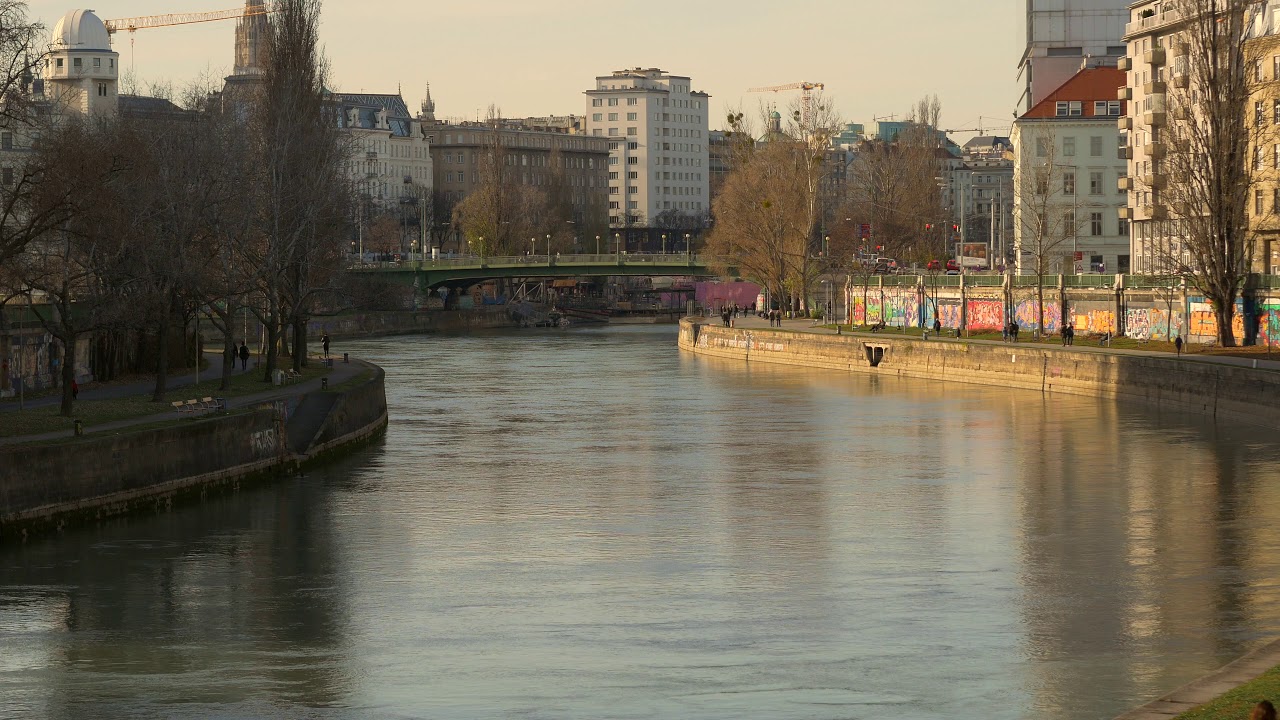 Viena, canalul Donau, duminica din decembrie
