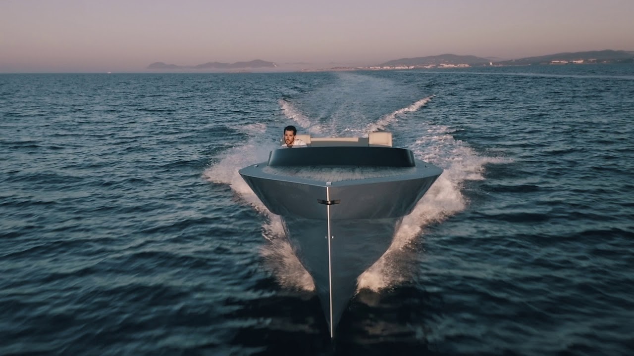 Yachting conștient și elegant: SAY 29 Ibiza 2020