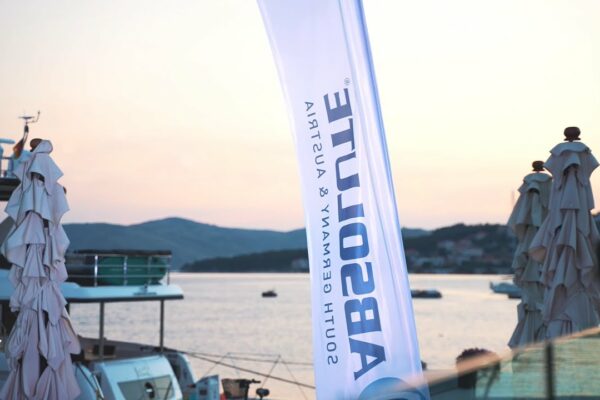 ABSOLUTE RENDEZVOUS - Baotic Yachting