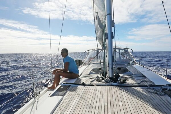 Navigare cu mâna scurtă peste Pacific (în Republica Tranquilo!) |  Sailing Tranquilo |  Ep.  99