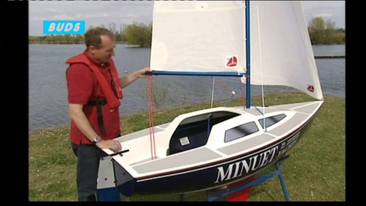 ONE MAN MINUET YACHTS