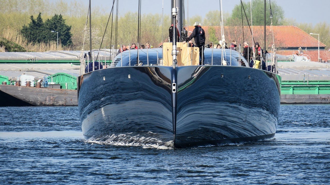 Dutch Yachting are, cu peste 250 de videoclipuri unice, cele mai multe videoclipuri disponibile cu iahturi construite olandeze.