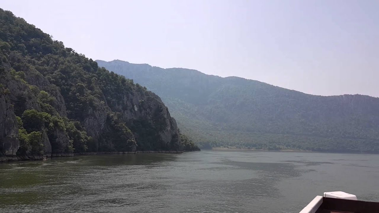 Tranzit pitoresc prin Porțile de Fier ale Serbiei și României cu croaziera pe râul Viking |  SmarterTravel