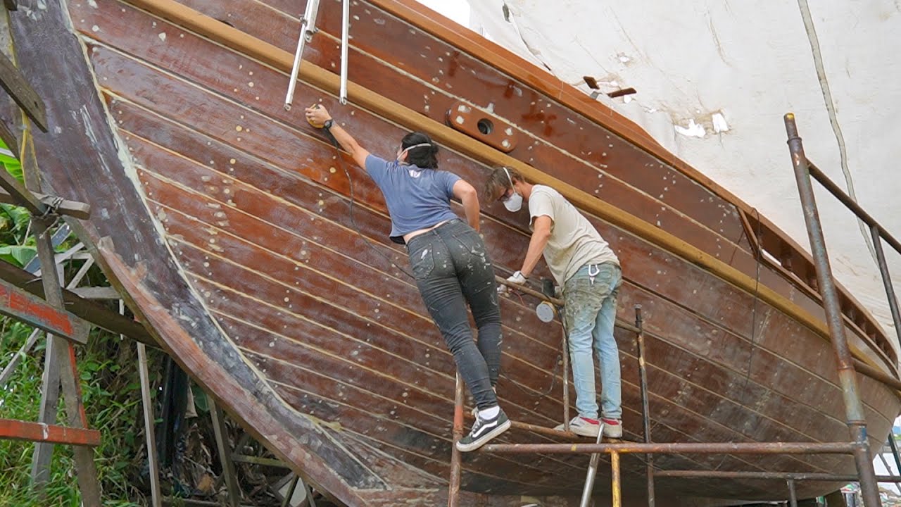 Carenarea COCĂ a bărcii noastre din lemn SALVAGED — Sailing Yabá 128