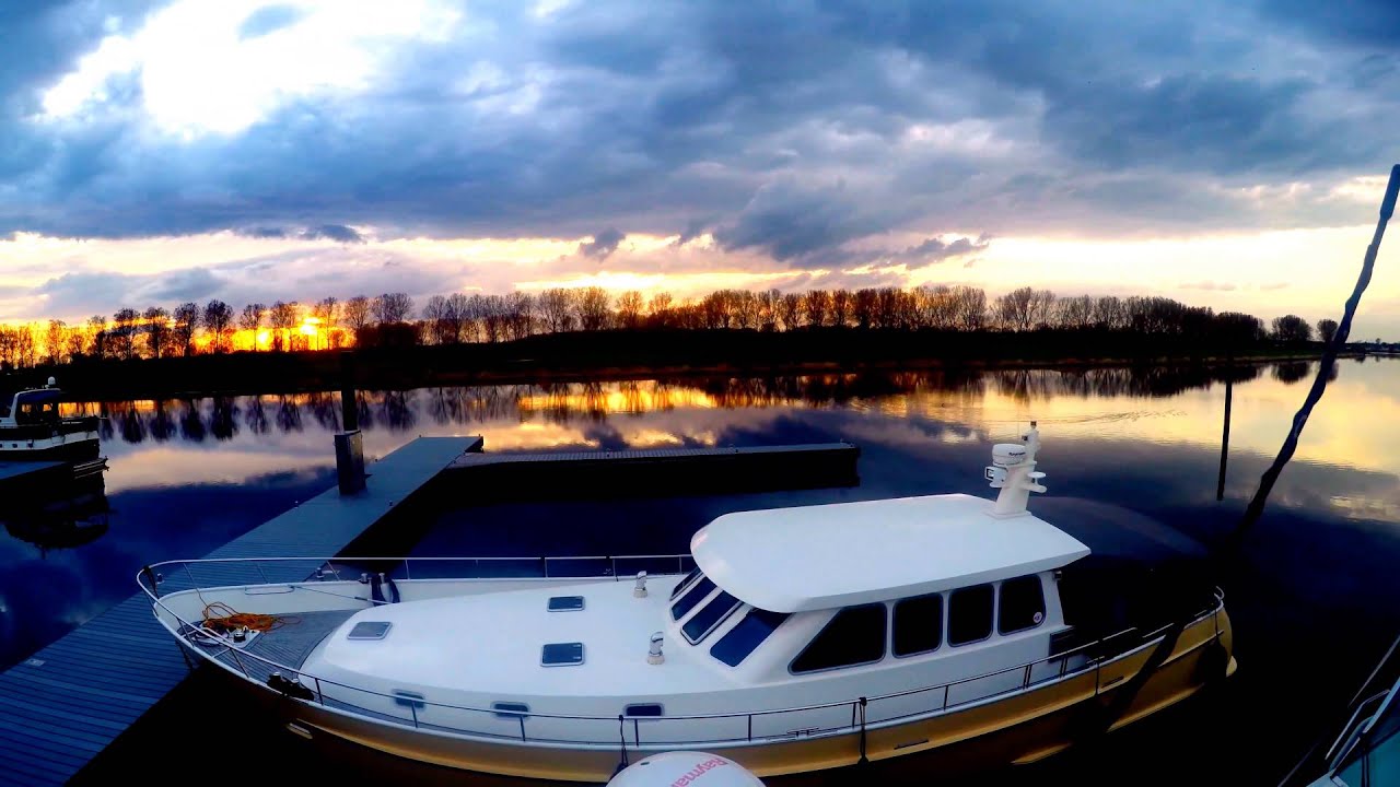 Timlapse 4K 360 ​​de grade de spirit liber la Van Der Laan Yachting din Maasbracht