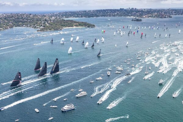 Rolex Sydney Hobart Yacht Race 2021 – „Marea cursă de sud” este în desfășurare