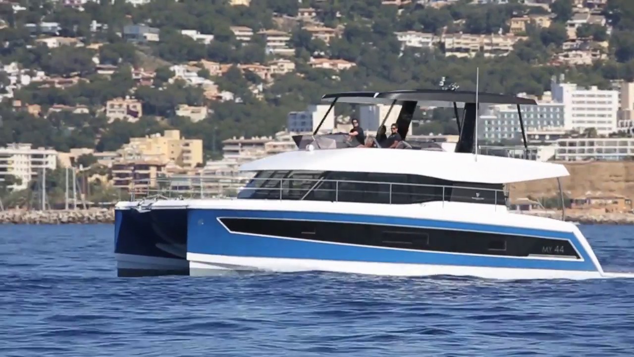 Fountaine-Pajot MY44 recenzie |  Barcă cu motor și iahting