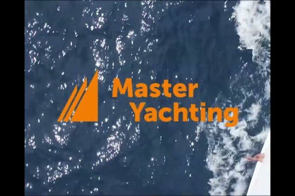 Navigați cu Master Yachting