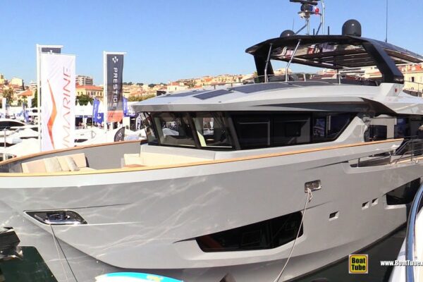 Iaht de lux Numarine 26 XP 2022 - Tur Walkaround - Festivalul de iahting de la Cannes 2021