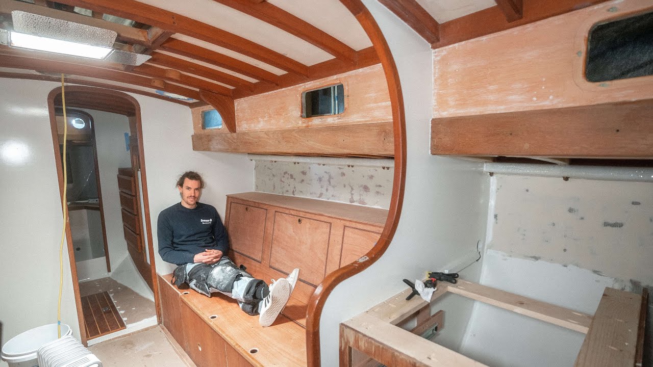 Refit interior creativ pentru barca cu pânze