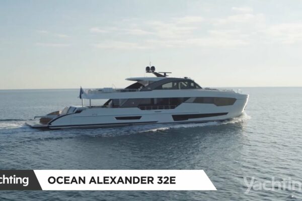 Yachting la bord: Ocean Alexander 32E