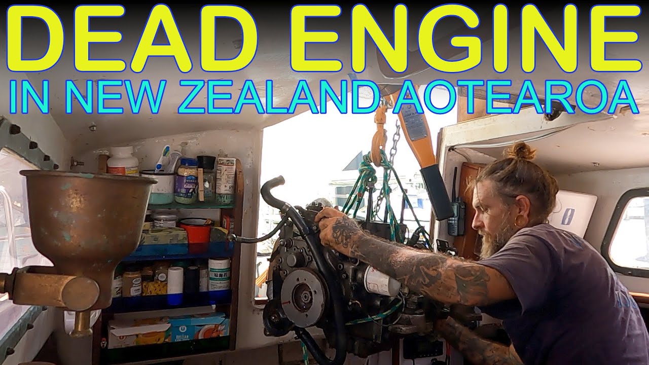 DEFECTAREA MOTORULUI: Testarea compresiei și tragerea motorului pe o barcă cu pânze în Opua Noua Zeelandă
