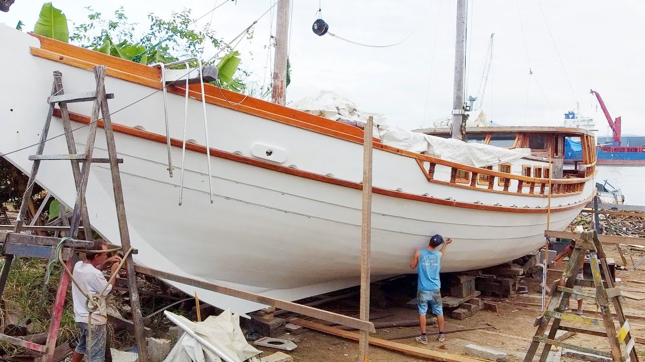 Definirea liniei de plutire a bărcii noastre cândva care s-a scufundat fără niciun echipament — Sailing Yabá 138