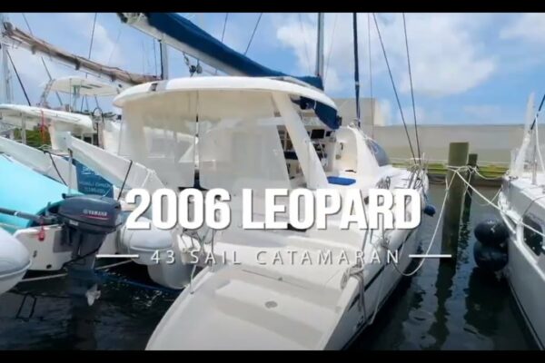 DE VANZARE: Urcă-te la Ultimate Sailing Adventure: 2006 Leopard 43 Sail Catamaran Walkthrough