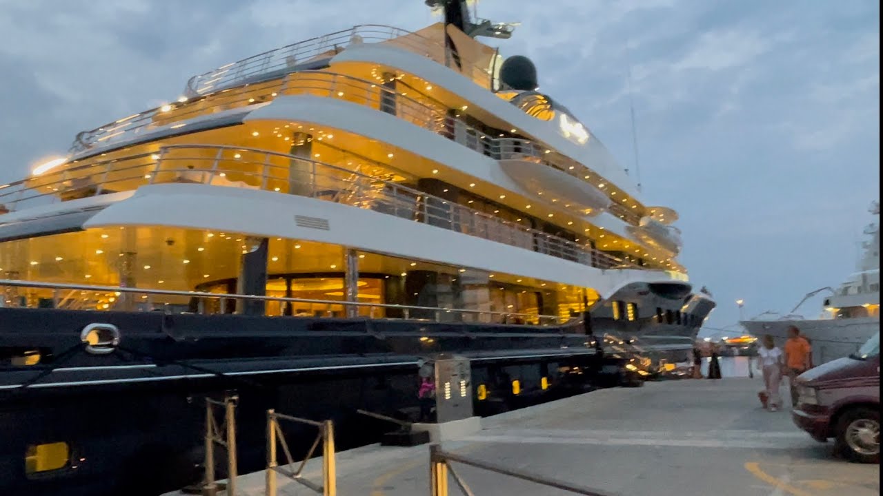 Yacht Night video feat.  KATARA-CLOUD9-PHOENIX 2-OLIVIA O-AICI VINE SOARELE și mai mult @archiesvlogmc