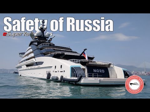 MegaYacht Nord conduce pentru siguranța Vladivostok, Rusia