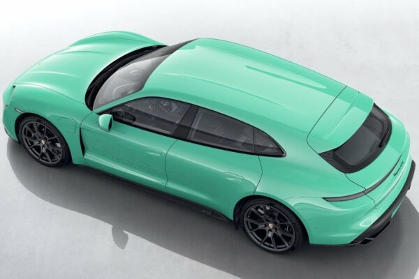 Culori de vopsea Porsche Taycan GTS Sport Turismo |  Vopsea la eșantion / Culoare personalizată / Culoare la eșantion