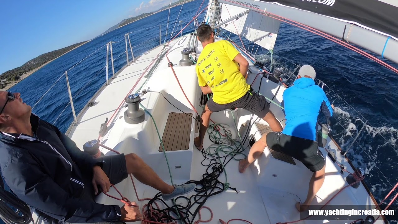Scoala de navigatie Croatia |  Antrenament pentru căpitani de către yachtingincroatia.com