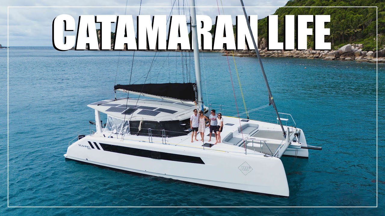 BAT LIFE Pe noul nostru catamaran - Este tot ceea ce am sperat?  |  The Wynns x Ruby Rose