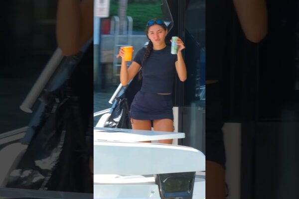 @juliellanes_xo Iahting Up a Storm in Miami!  ⚓🚢🌴 #YachtAdventures #Miami #florida #yachting