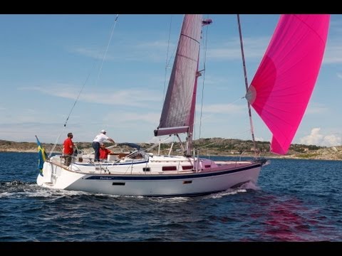 Yachting Monthly - Test cu barca Hallberg Rassy 412