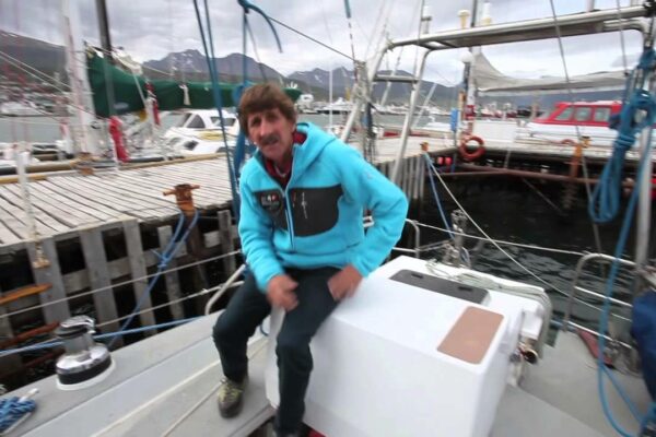 Skip Novak Storm Sailing Partea 2: Un tur al celor două iahturi de expediție pelagice ale lui Skip Novak