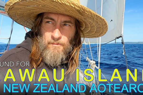 Navigați către Bon Accord pe insula Kawau din Golful Hauraki pentru a scăpa de vremea rea ​​din Noua Zeelandă