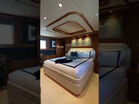 2014 Westport 40M Tri-Deck #marinemayachts #marinemax #yachting #flibs2023
