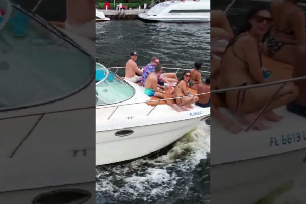 Dragoste de dronă și frumusețe pentru iahting: drona BoatSnaps se ridică deasupra capului!  🚢🚁💖