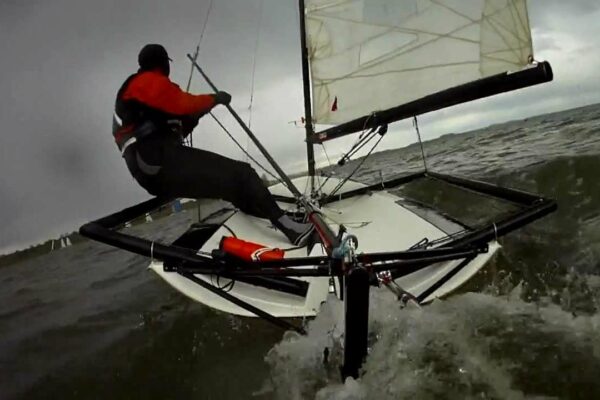 Videoclipul nr. 27 RS600FF Navigare cu hidrofoil Matt Botfield duminică, 22 aprilie 2012
