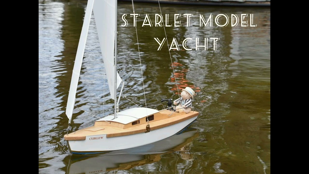 Starlet Model Yacht - Instalare vele și cârmă pentru control radio.