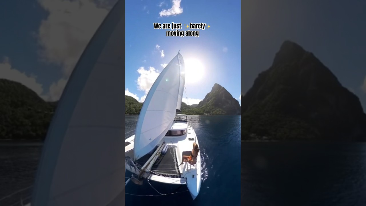 Navigați din St. Lucia către Martinica cu noi!  #boatlife #liveaboard #sailing