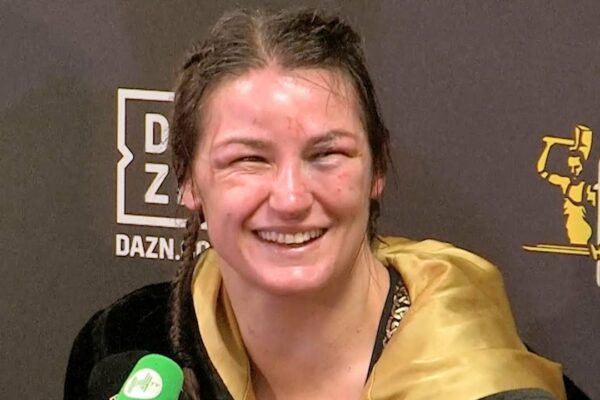 RESPECTE • KATIE TAYLOR VS CHANTELLE CAMERON 2 CONFERINȚA DE PRESĂ POST LUPTA