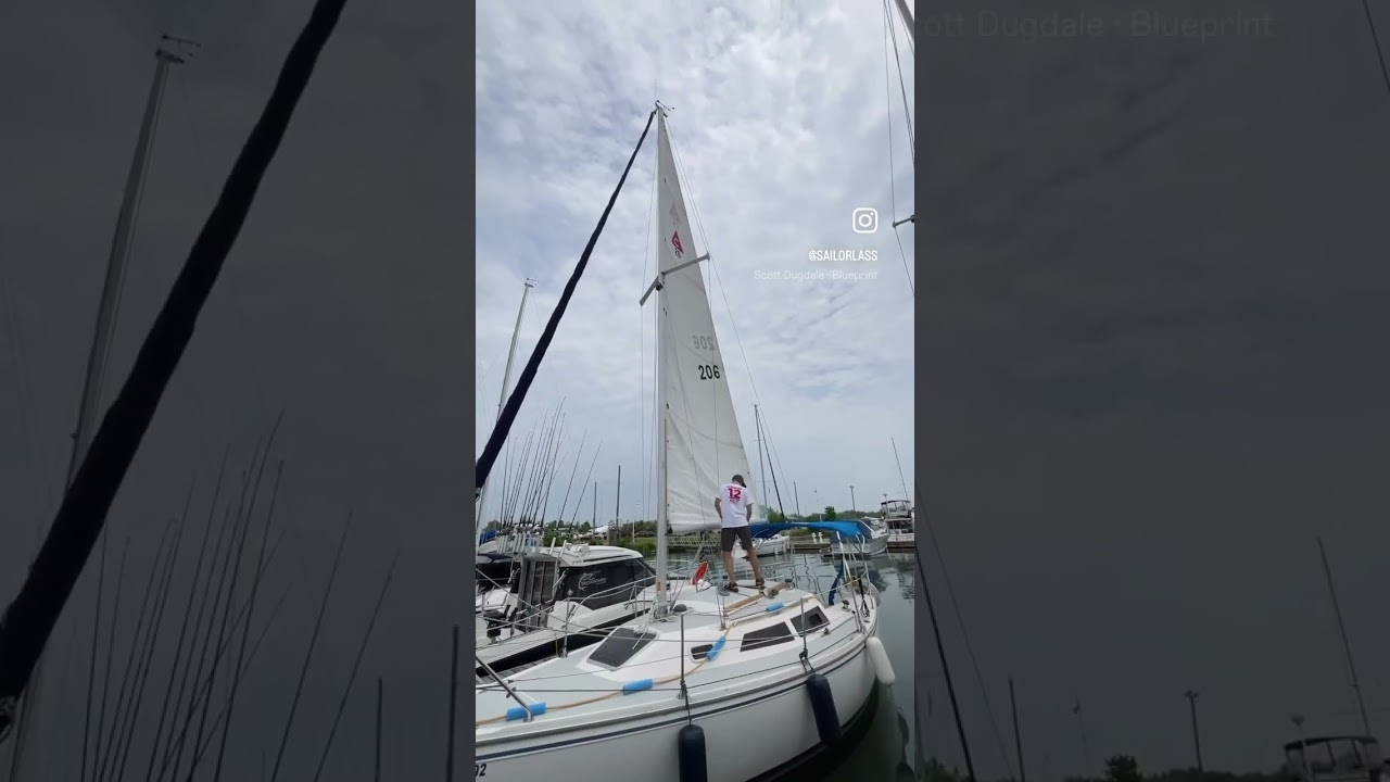 Pânze principale și cap în sfârșit sus |  Sailing Lake Ontario |  Sailing Odyssey #shorts #sailing #lakeontario