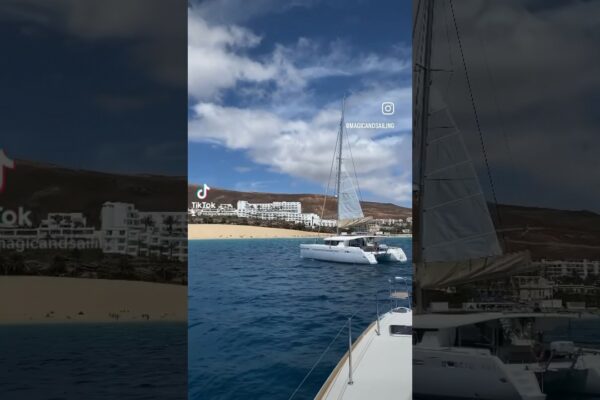 Sărbători excursii cu barca cu vele în Fuerteventura #fuerteventura #vacanțe #canarias #sail #plajă